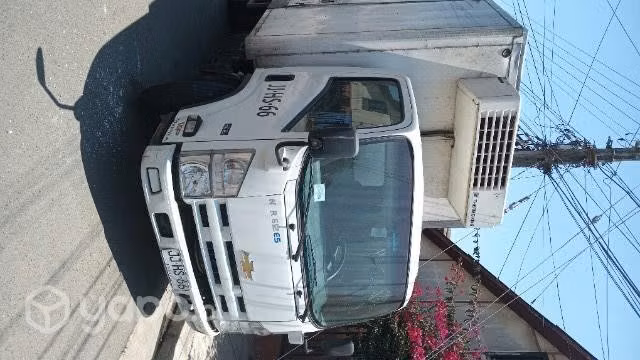 Vendo camión chevrolet nkr612-5 2017