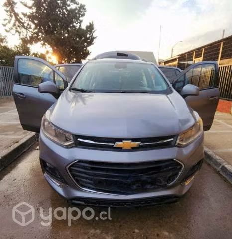 Chevrolet tracker único dueño full - Imagen 8