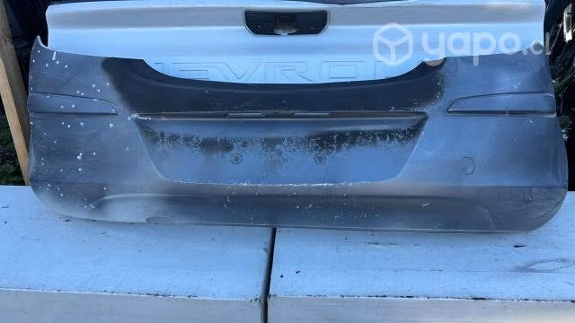 Opel corsa parachoque trasero (06-15)
