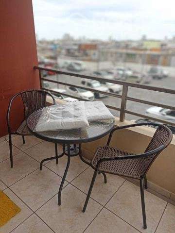 Mesa y sillas de terraza - Imagen 2