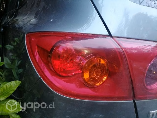 Foco punta trasero izquierdo mazda 3