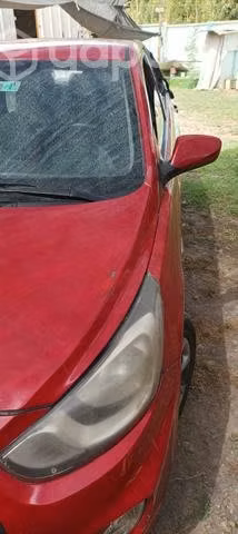 Hyundai accent - Imagen 2