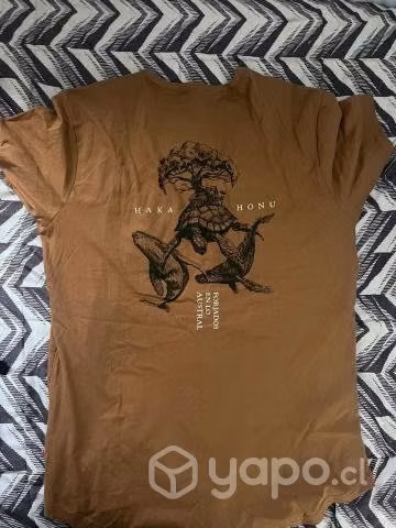 Polera HAKA HONU nueva - Imagen 3