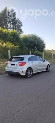 Mercedes benz a200 2015