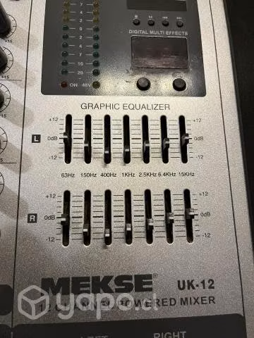 Mesa sonido amplificada 12 canales 700w - Imagen 2