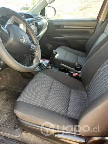 Toyota hilux año 2020 full equipo
