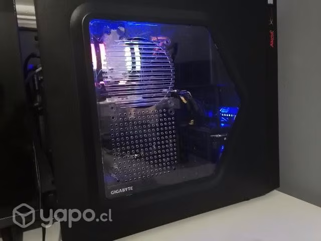 PC GAMER + monitor 72hz FreeSync