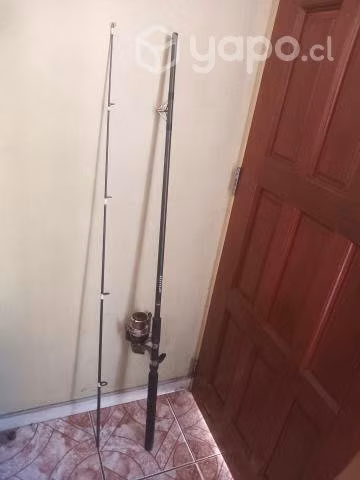 Caña y carrete de pescar okuma matallix