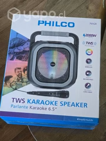 Philco 765GR. Parlante y microfono Karaoke