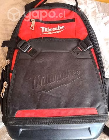 Mochila Milwaukee