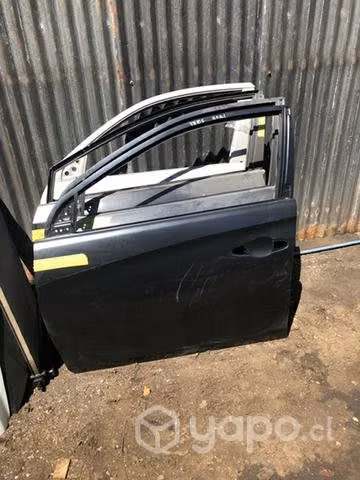 Puerta Toyota yaris