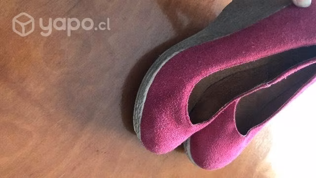 Vendo 2 zapatos cuero nuevos