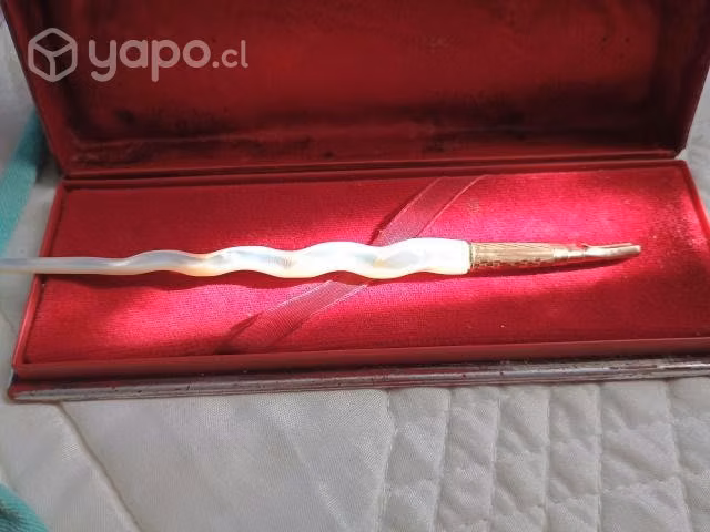 Pluma antigua