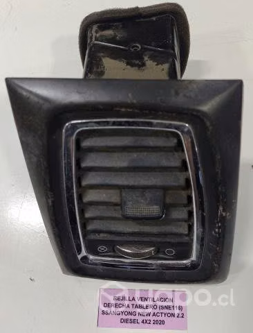 Rejilla Ventilación Derecha Tablero (SNE116) SSang
