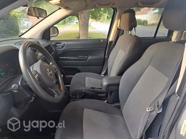 Jeep compass 2012