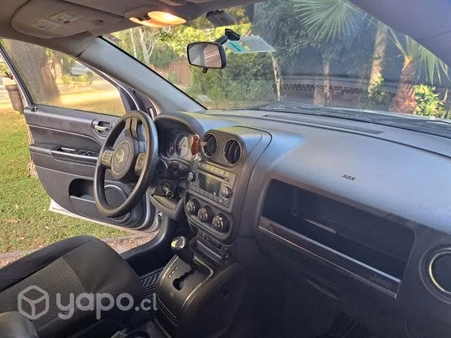 Jeep compass 2012