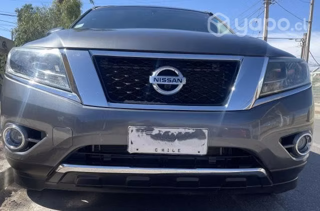 Nissan pathfinder 2016