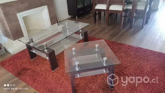 Se vende comedor, arrimo y mesas de centro