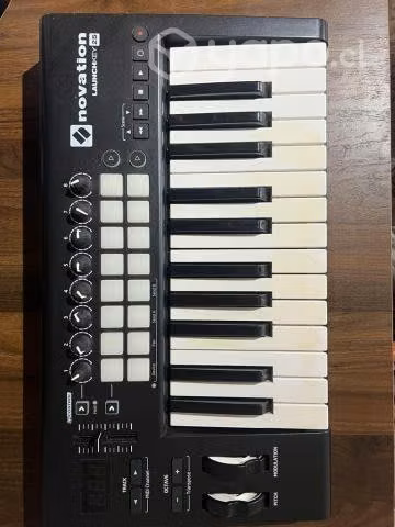Controlador Novation launchkey 25 mk2