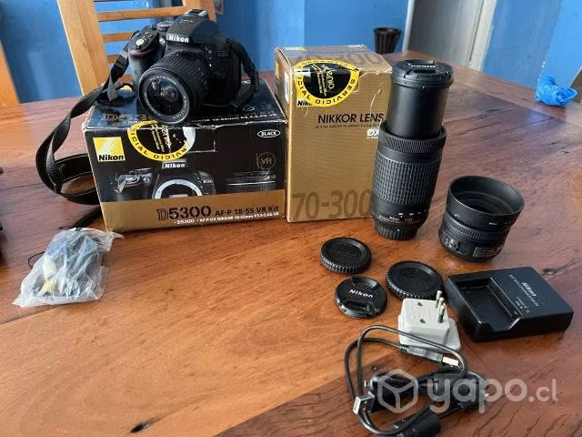 Camara nikon d5300 + 3 lentes