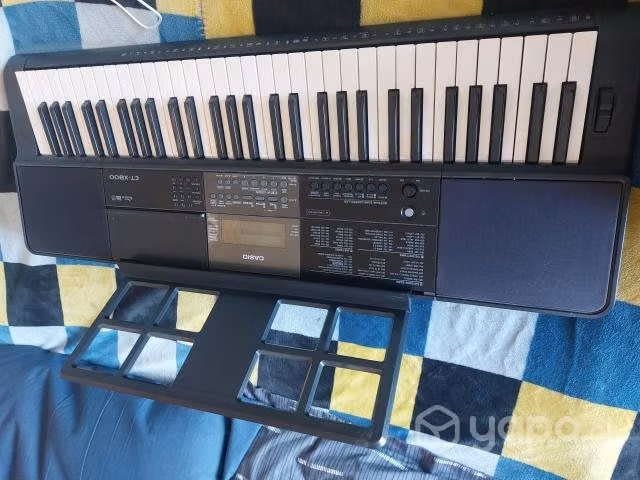 Teclado casio ct-x800 con soporte