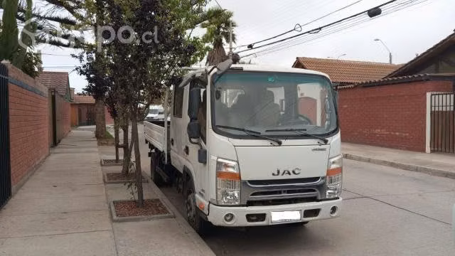 Vendo Jac Urban 1042 año 2019