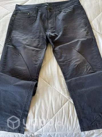 Pantalones Hombre en buen estado por no uso