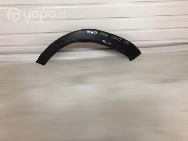 Moldura de rueda trasera lh chery tiggo 2 2017-202