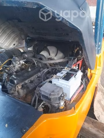 Grua horquilla toyota