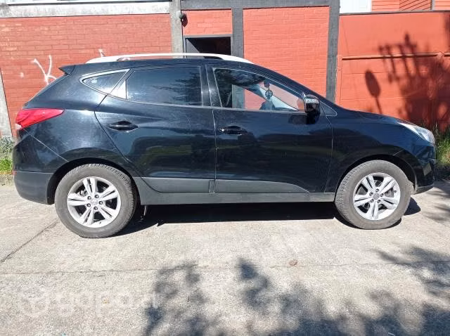Hyundai tucson 2013