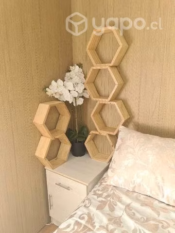 Repisas decorativas hexagonal madera barnizada - Imagen 4