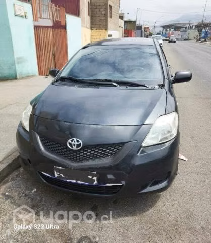 Toyota yaris 2009