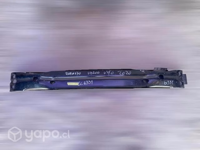 Refuerzo delantero volvo v40 2020