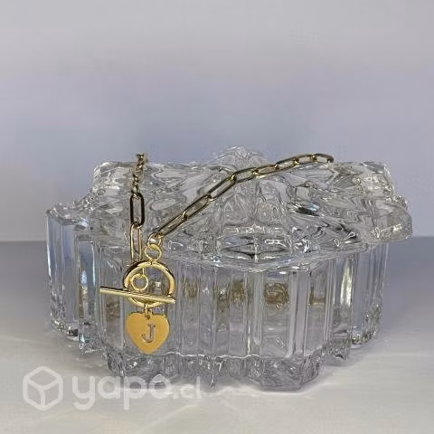 Collar de acero inoxidable dorado / Con letra - Imagen 4