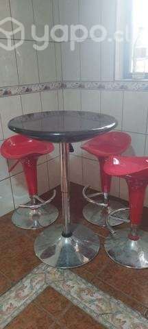 Mesa de. Bar con 3 sillas regulables - Imagen 2