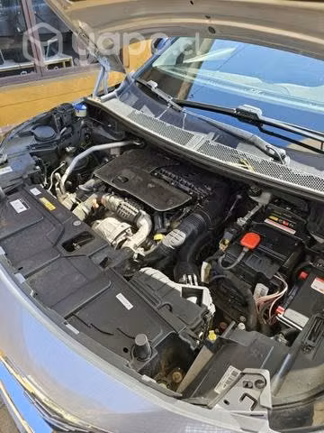 5008 Peugueot