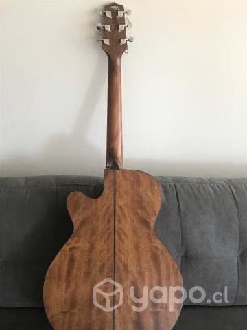 Guitarra TAKAMINE (GN10CE NS)