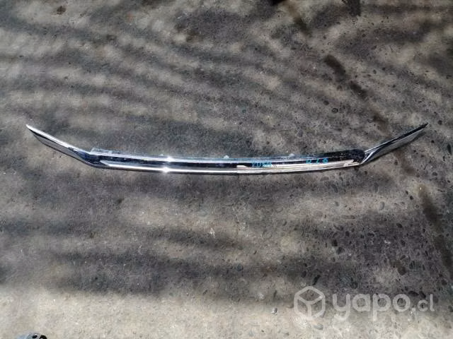 Bisel de mascara toyota rush original