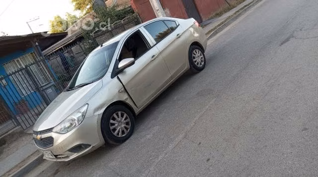 Chevrolet sail único dueño - Imagen 8