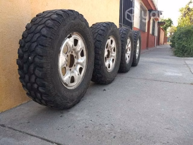 Juego de 4 Neumaticos con llantas - Imagen 3