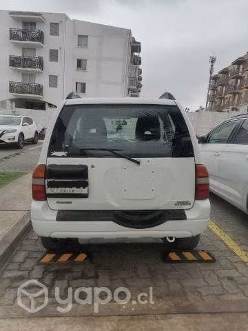 Suzuki grand vitara 2004