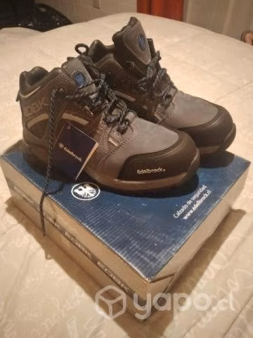Zapato de seguridad nuevo - Imagen 2