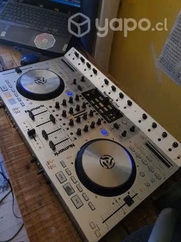 Controlador dj Numark 4trak + bolso de transporte