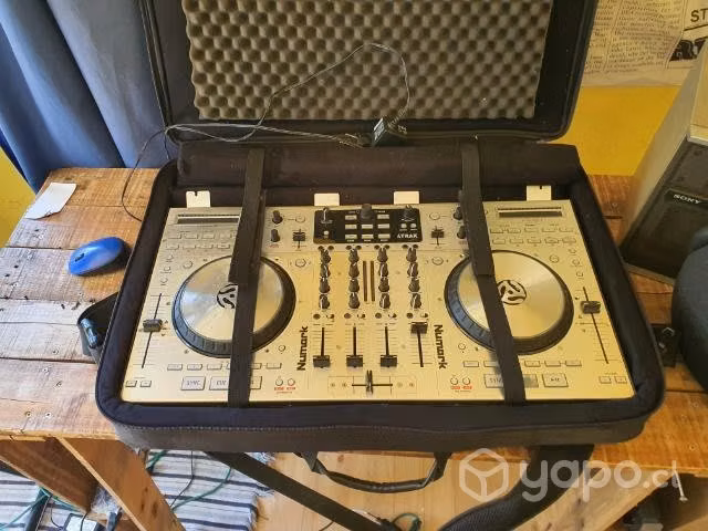 Controlador dj Numark 4trak + bolso de transporte