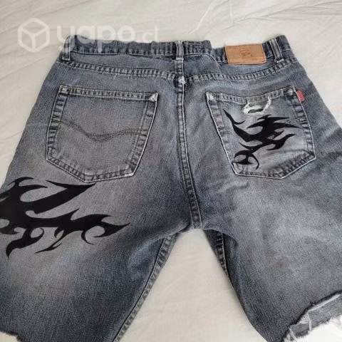 Short usado pintado a mano