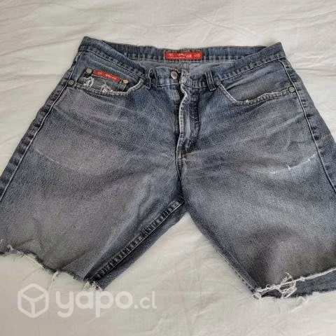 Short usado pintado a mano