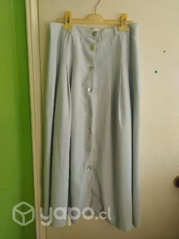 Conjunto falda y blusa celeste - Imagen 4