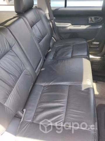 Mitsubishi Montero 2008