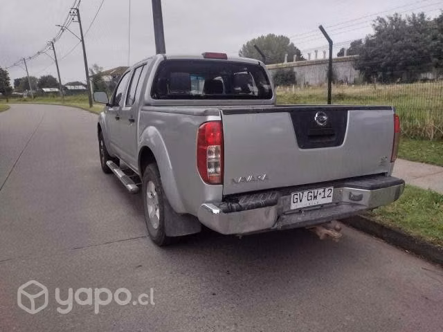 Nissan navara 2014