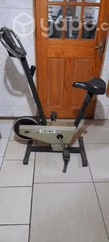 Bicicleta estatica usada